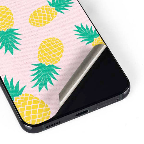 Summer Pineapples Galaxy S22 Skin