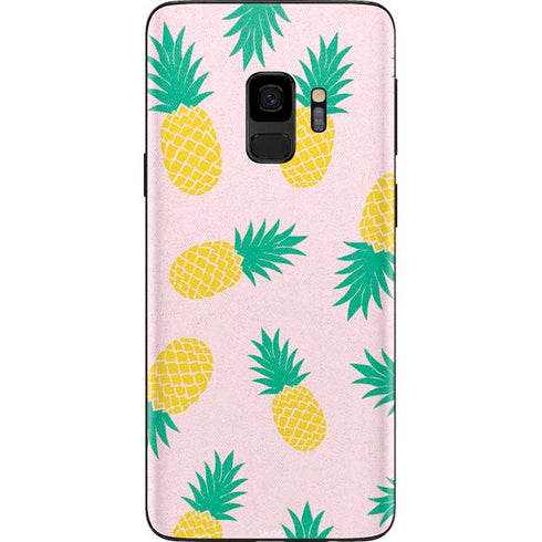 Summer Pineapples Galaxy S9 Skin