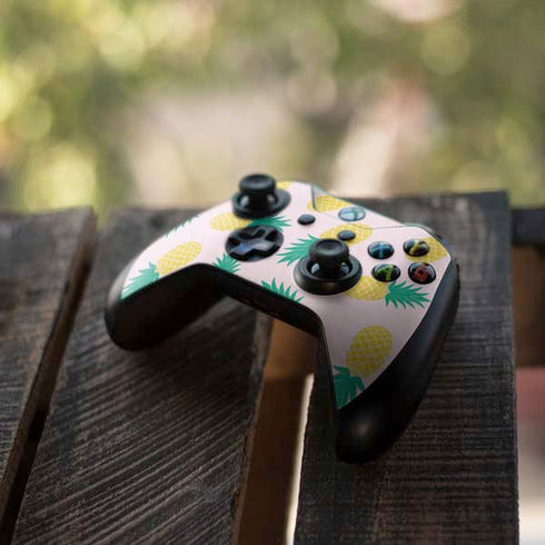 Summer Pineapples Xbox One X Controller Skin