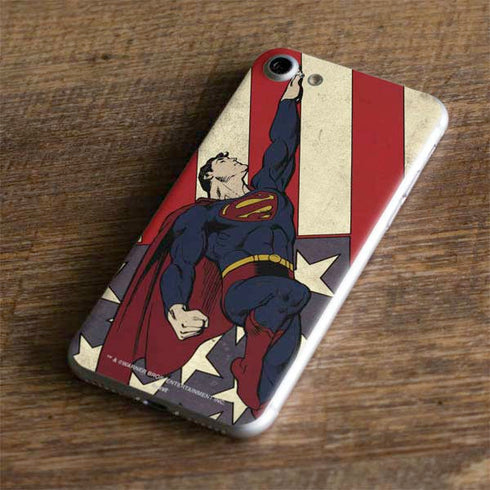 DC Comics Superman Vintage Pose American Flag iPhone 7 Skin