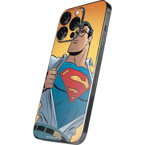DC Comics Superman 90's Animated Series iPhone 14 Pro Skin