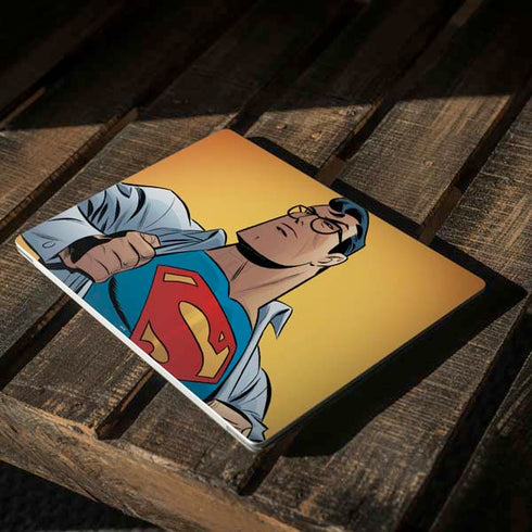 DC Comics Superman 90's Animated Series Surface Laptop 2 Skin
