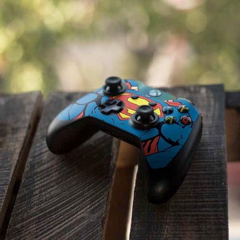 DC Comics Superman Vintage Chest Xbox One Controller Skin