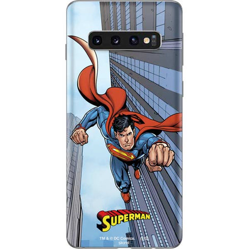 DC Comics Superman Flying Pose Galaxy S10 Skin