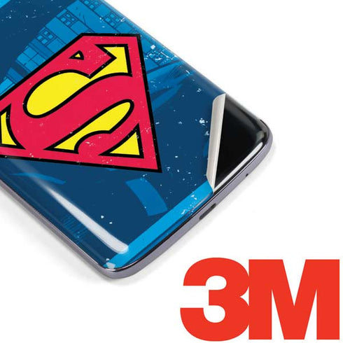 DC Comics Superman Logo Background Pattern Moto E5 Plus Skin