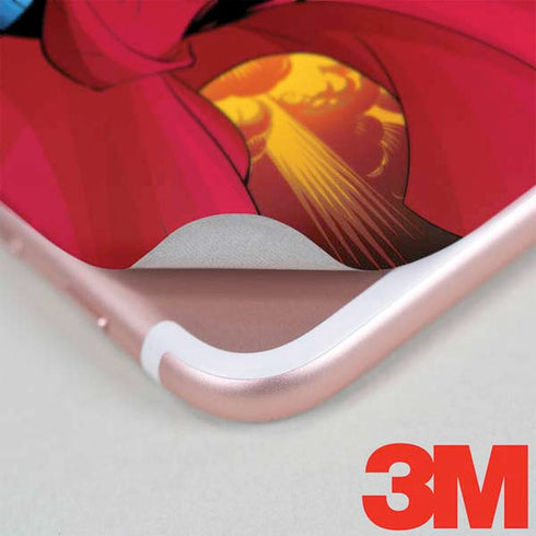 DC Comics Superman Action Flying Pose iPhone 7 Plus Skin