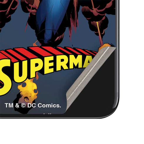 DC Comics Superman Action Flying Pose iPhone SE (2nd & 3rd Gen) Skin