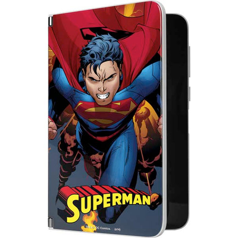 DC Comics Superman Action Flying Pose Surface Duo Skin