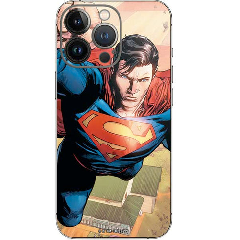 DC Comics Superman Flying Pose Action Comics #957 Art by Patch Zircher iPhone 13 Pro Skin
