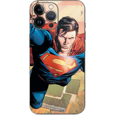 DC Comics Superman Flying Pose Action Comics #957 Art by Patch Zircher iPhone 14 Pro Max Skin
