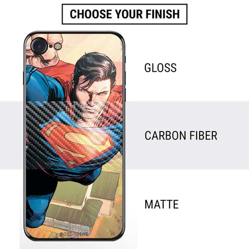 DC Comics Superman Flying Pose Action Comics #957 Art by Patch Zircher iPhone SE (2nd & 3rd Gen) Skin