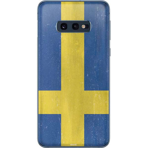 Sweden Flag Distressed Galaxy S10e Skin