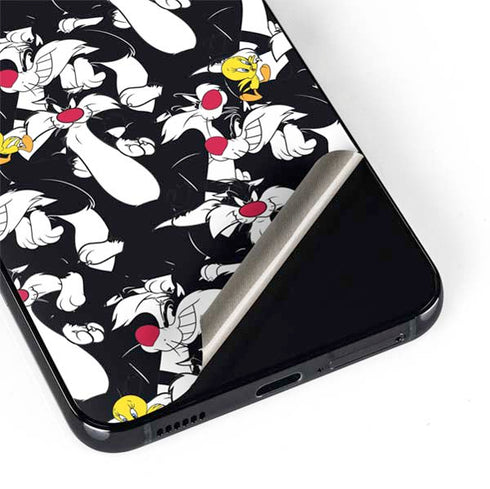 Looney Tunes Sylvester and Tweety Super Sized Galaxy S22 Plus Skin