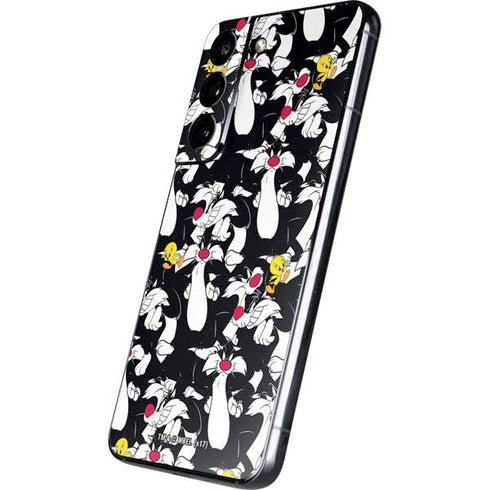 Looney Tunes Sylvester and Tweety Super Sized Galaxy S22 Skin