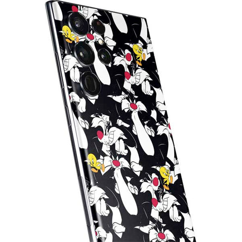 Looney Tunes Sylvester and Tweety Super Sized Galaxy S22 Ultra Skin