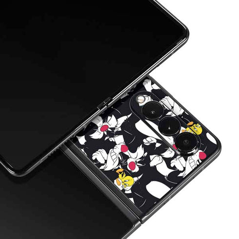 Looney Tunes Sylvester and Tweety Super Sized Galaxy Z Fold3 5G Skin