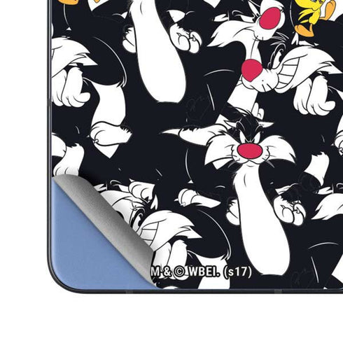 Looney Tunes Sylvester and Tweety Super Sized Galaxy Z Fold5 5G Skin