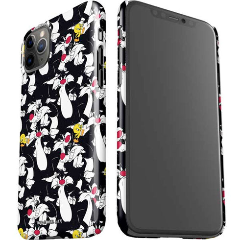 Looney Tunes Sylvester and Tweety Super Sized iPhone 11 Pro Max Lite Case