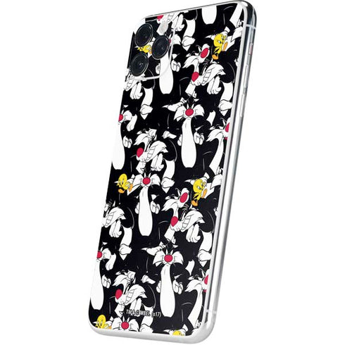 Looney Tunes Sylvester and Tweety Super Sized iPhone 11 Pro Max Skin