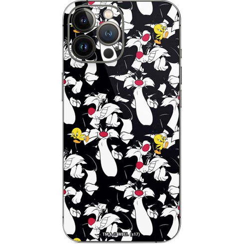 Looney Tunes Sylvester and Tweety Super Sized iPhone 14 Pro Max Skin