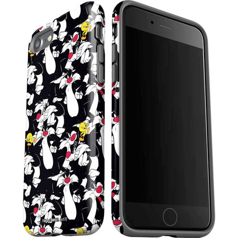 Looney Tunes Sylvester and Tweety Super Sized iPhone SE (2nd & 3rd Gen) Pro Case