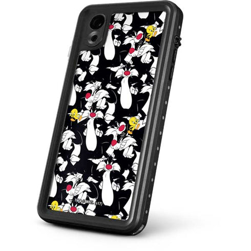 Looney Tunes Sylvester and Tweety Super Sized iPhone XR Waterproof Case
