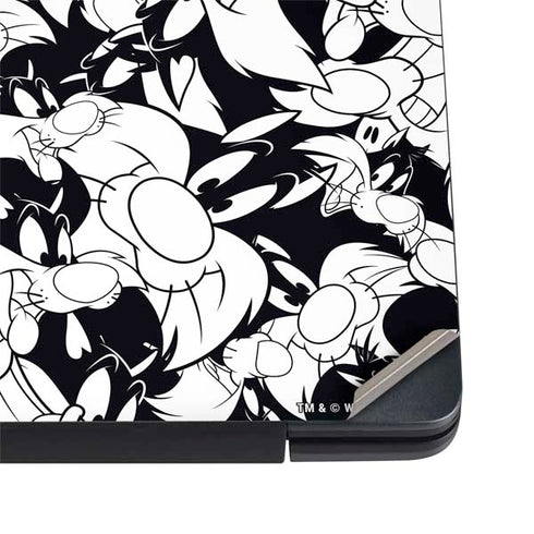 Looney Tunes Sylvester Super Sized Pattern Dell Vostro Skin