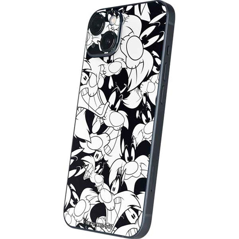 Looney Tunes Sylvester Super Sized Pattern iPhone 13 Skin