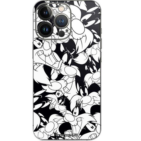 Looney Tunes Sylvester Super Sized Pattern iPhone 15 Pro Skin