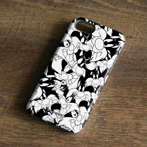 Looney Tunes Sylvester Super Sized Pattern iPhone 7 Pro Case
