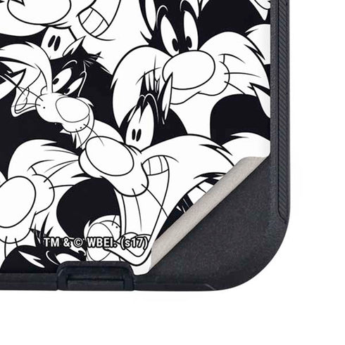 Looney Tunes Sylvester Super Sized Pattern Otterbox Defender iPhone Skin