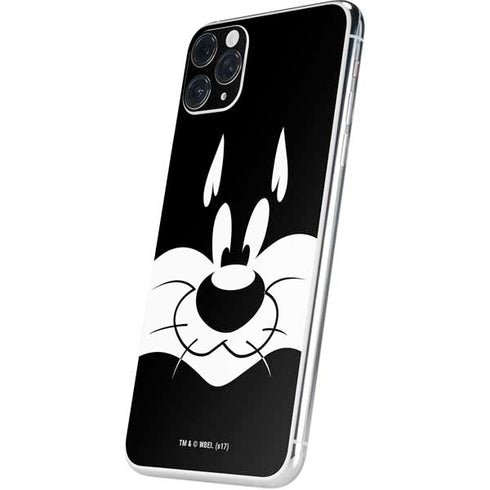 Looney Tunes Sylvester the Cat Black and White iPhone 11 Pro Max Skin