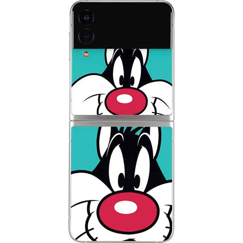 Looney Tunes Sylvester Zoomed In Galaxy Z Flip4 5G Skin