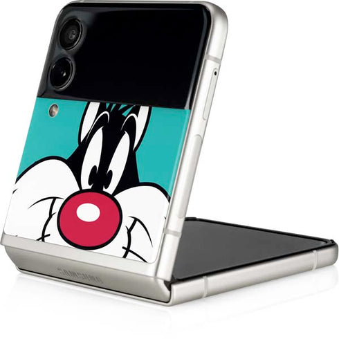 Looney Tunes Sylvester Zoomed In Galaxy Z Flip4 5G Skin