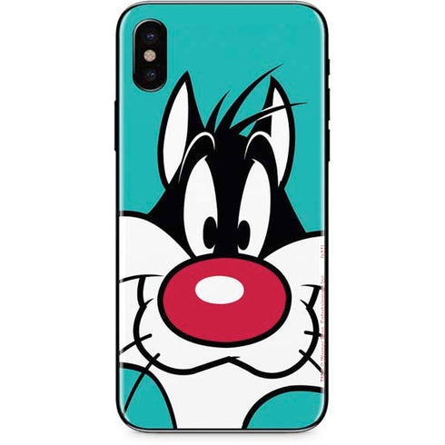 Looney Tunes Sylvester Zoomed In iPhone 8 Skin