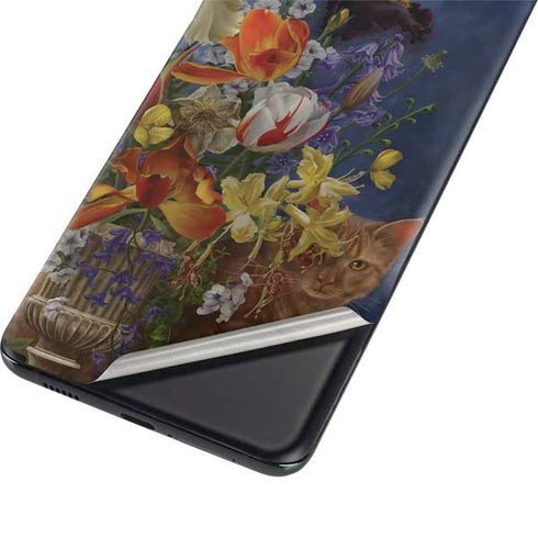 Tabby Cat with Flowers by Nene Thomas Galaxy S21 5G Skin
