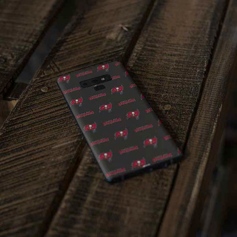 NFL Tampa Bay Buccaneers Blitz Series Galaxy Note 9 Skin