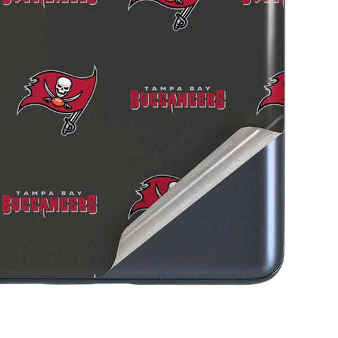 NFL Tampa Bay Buccaneers Blitz Series Galaxy S20 Fan Edition Skin