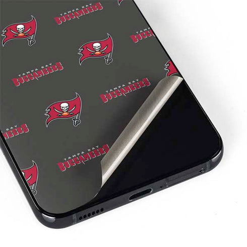 NFL Tampa Bay Buccaneers Blitz Series Galaxy S22 Plus Skin