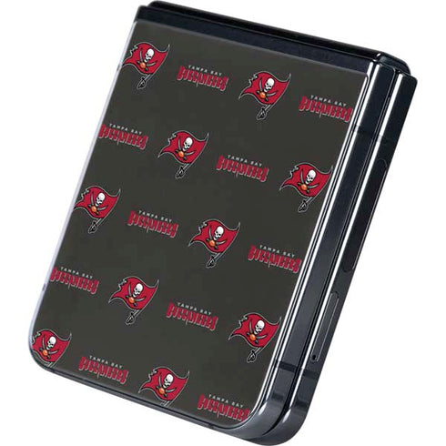 NFL Tampa Bay Buccaneers Blitz Series Galaxy Z Flip5 5G Skin