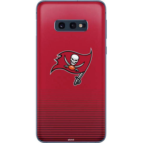 NFL Tampa Bay Buccaneers Breakaway Galaxy S10e Skin