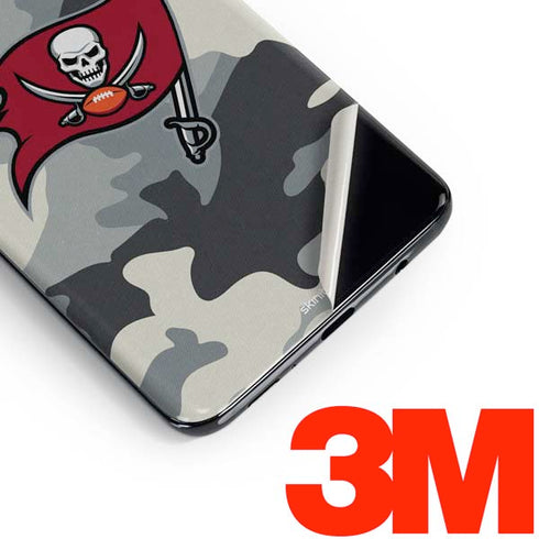 NFL Tampa Bay Buccaneers Camo Galaxy S10e Skin