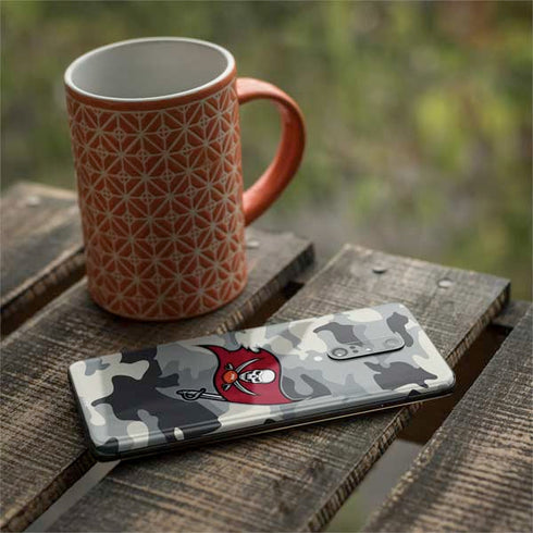 NFL Tampa Bay Buccaneers Camo OnePlus 7 Pro Skin