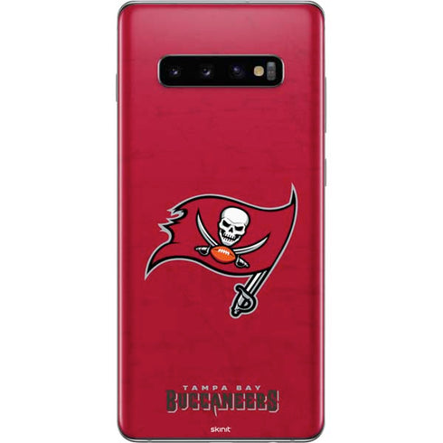 NFL Tampa Bay Buccaneers Distressed Galaxy S10 Plus Skin