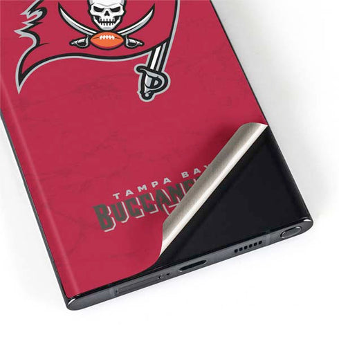 NFL Tampa Bay Buccaneers Distressed Galaxy S22 Ultra Skin
