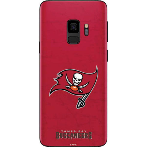 NFL Tampa Bay Buccaneers Distressed Galaxy S9 Skin
