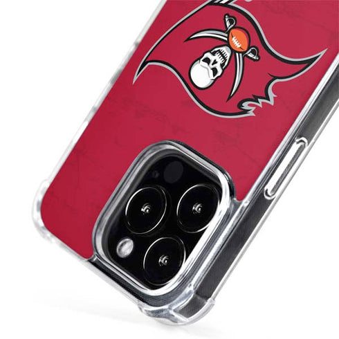 NFL Tampa Bay Buccaneers Distressed iPhone 15 Pro Max MagSafe Case