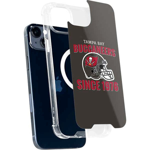 NFL Tampa Bay Buccaneers Helmet iPhone 15 Plus MagSafe Case