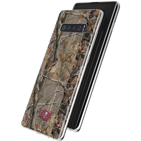 NFL Tampa Bay Buccaneers Realtree AP Camo Galaxy S10 Plus Skin