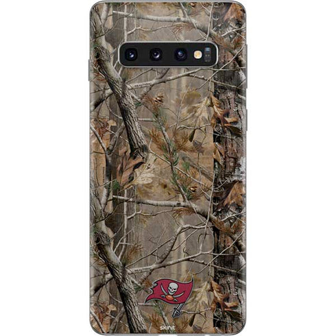 NFL Tampa Bay Buccaneers Realtree AP Camo Galaxy S10 Skin
